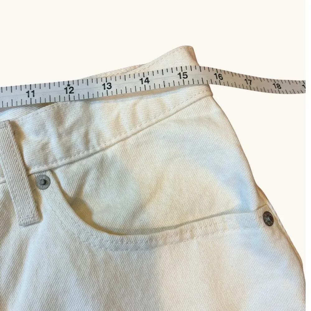LEVI'S Women's Denim Shorts Size 31 White High Loose Wide Leg Jean